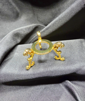 z Gold Metal Sphere Holder (A)