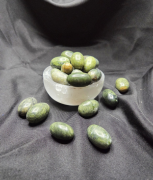 Green Serpentine Tumble