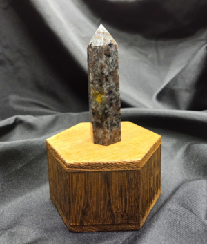 Yooperlite Point (C)