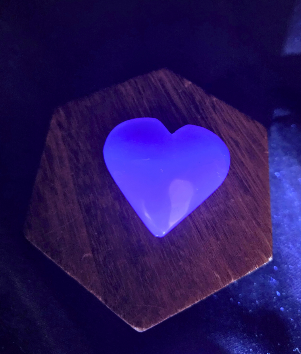 Fluorite B2 Ytrium