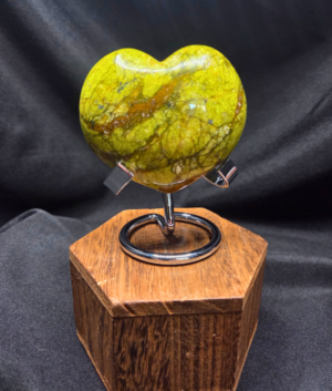 Heart-Green Opal with Stand