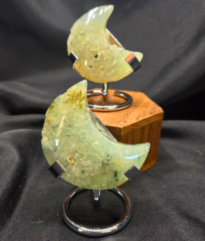 Moon-Prehnite