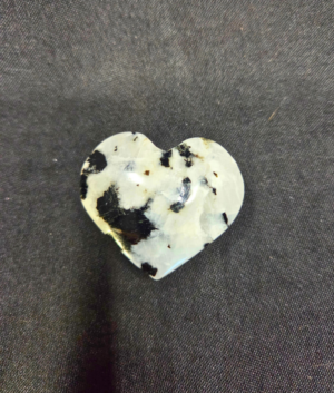 Heart- Rainbow Moonstone (B)
